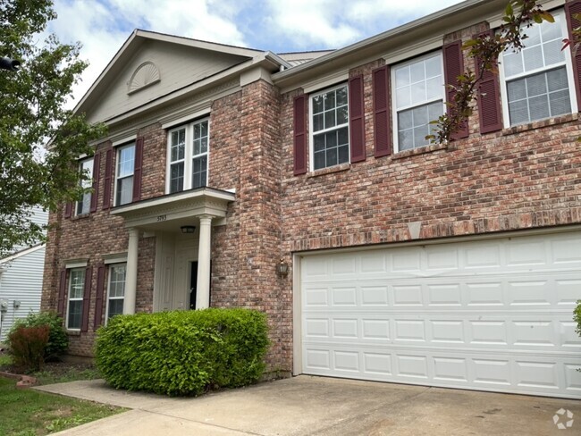 Building Photo - 5793 Amber Ln