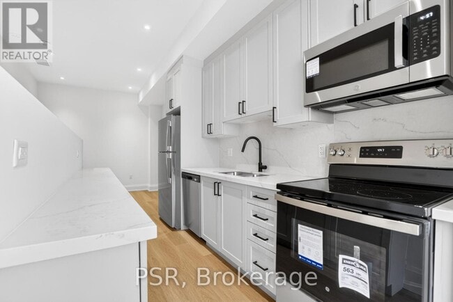 Building Photo - 57 Harriet St