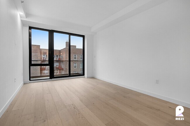 Foto del edificio - 148-37 88th Ave