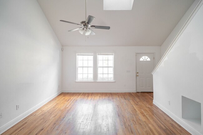 Foto del edificio - 3384 Sawtooth Dr