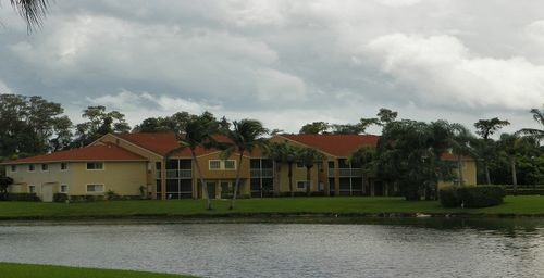 Building Photo - 4200 Community Dr