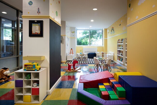 Foto del edificio - 400 Chambers St