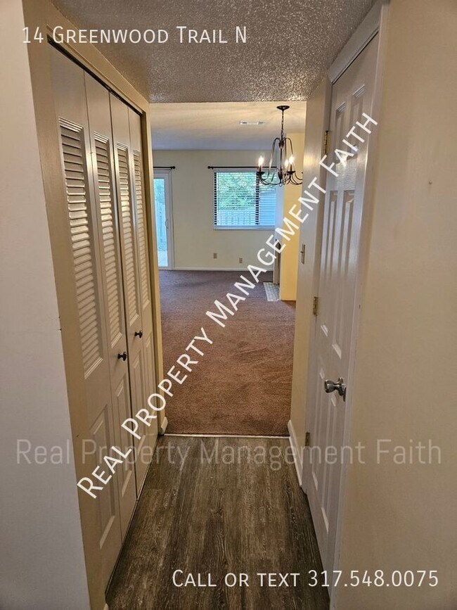 Foto del edificio - 2-bedroom Condo in Greenwood