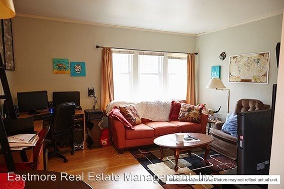 Foto del edificio - 4272 N Wilson Dr