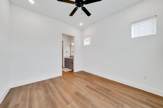 Building Photo - 1601 Mustang Dr