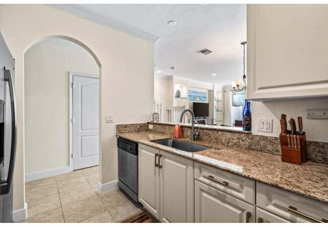 Building Photo - 5979 Monterra Club Dr