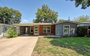 Building Photo - 3310 Bengston St