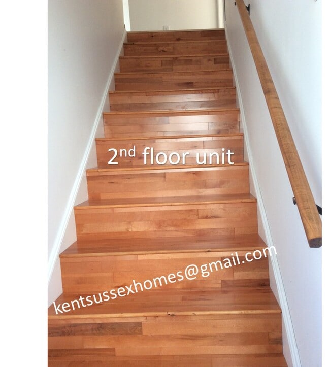 2nd floor unit - 120 Fleming Street