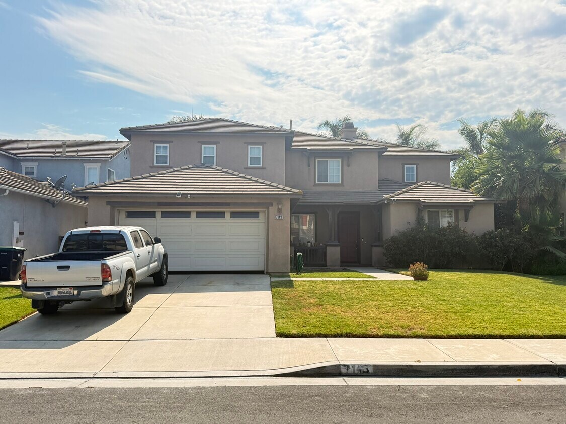 Foto del edificio - 7143 Twinspur Ct