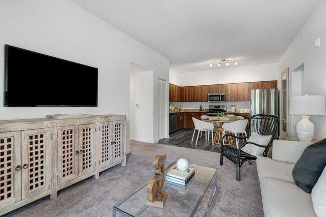 Building Photo - Lakewood Village