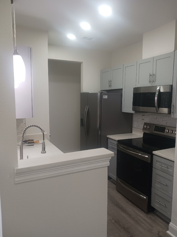 Foto del edificio - 601 E Burgess Rd