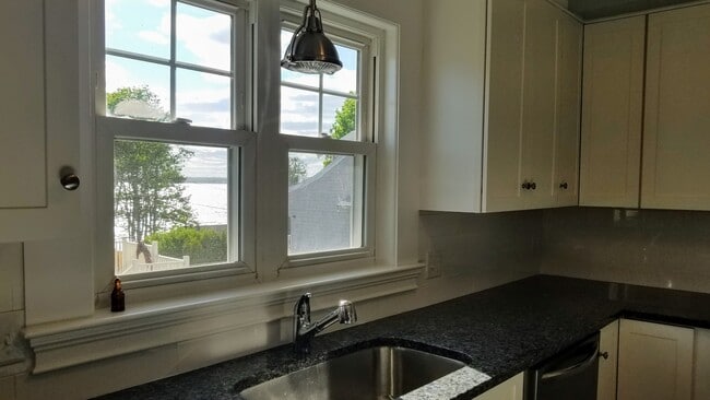 Photo - 42 Phillips Rd House