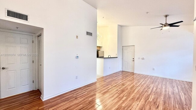 Building Photo - 4220 San Marino Blvd