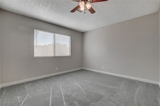 Building Photo - 5029 Maple Tree Ave