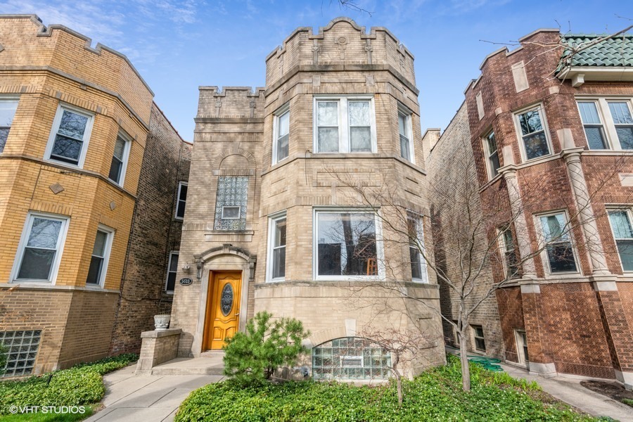 Foto principal - 5618 N Artesian Ave
