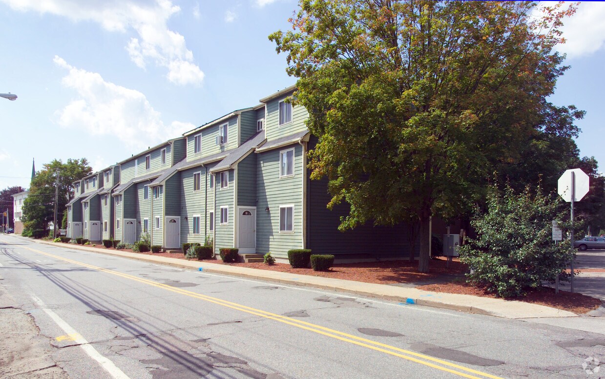 4257 Fairfield Park, Mansfield, MA 02048 Apartments in Mansfield, MA