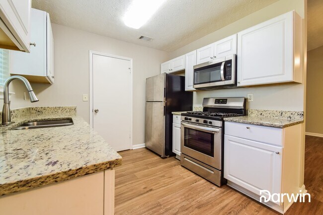 Building Photo - 107 Clifford Ct