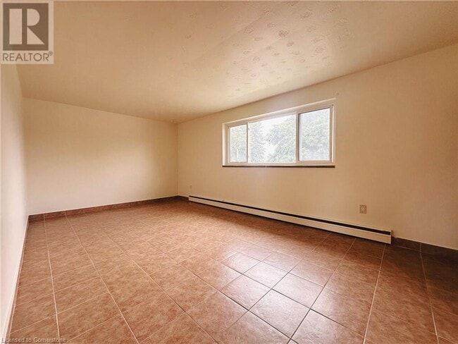 Building Photo - 24 Cait Ave