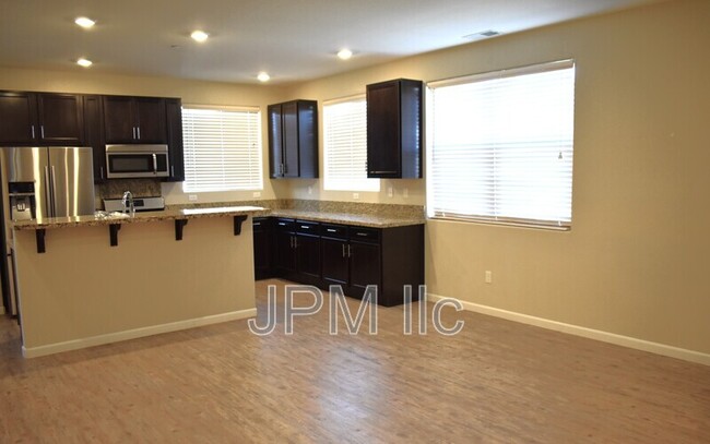 Building Photo - 4766 Bougainvillea Circle