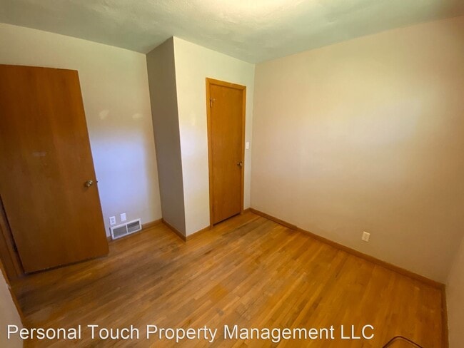 Building Photo - 4 br, 1 bath House - 1503 15th St S