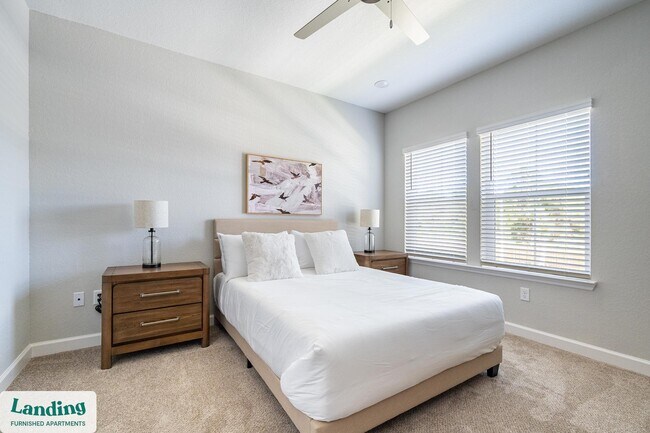 Building Photo - 84 San Filippo Dr SE