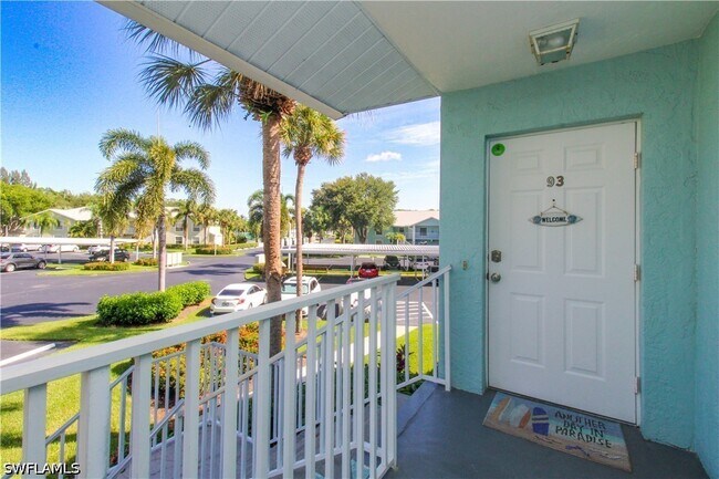 Foto del edificio - 28280 Pine Haven Way