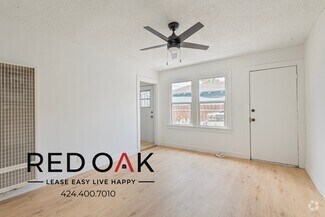 Building Photo - 1212 E 76th Pl