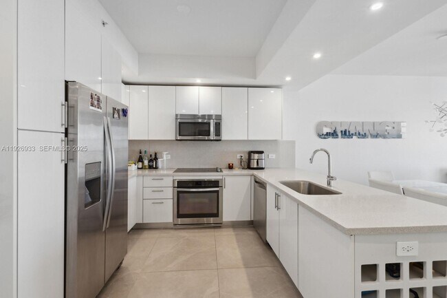 Foto del edificio - 999 SW 1st Ave