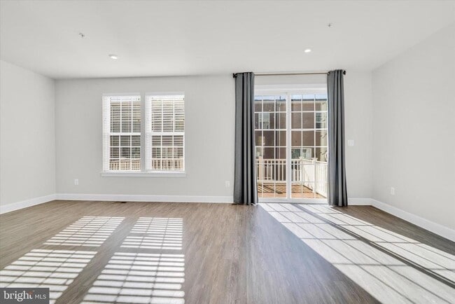 Foto del edificio - 9505 Bent Creek Pl