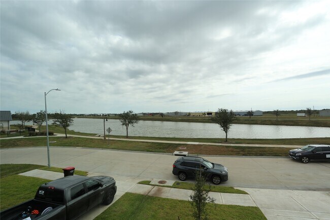 Foto del edificio - 1606 Cedar Pointe Ct