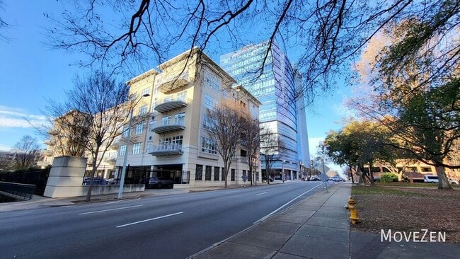 Foto del edificio - 317 W Morgan St