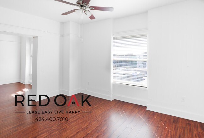 Foto del edificio - Stunning Completely Remodeled Studio With ...