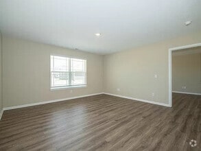 Building Photo - 647 Rose Ln