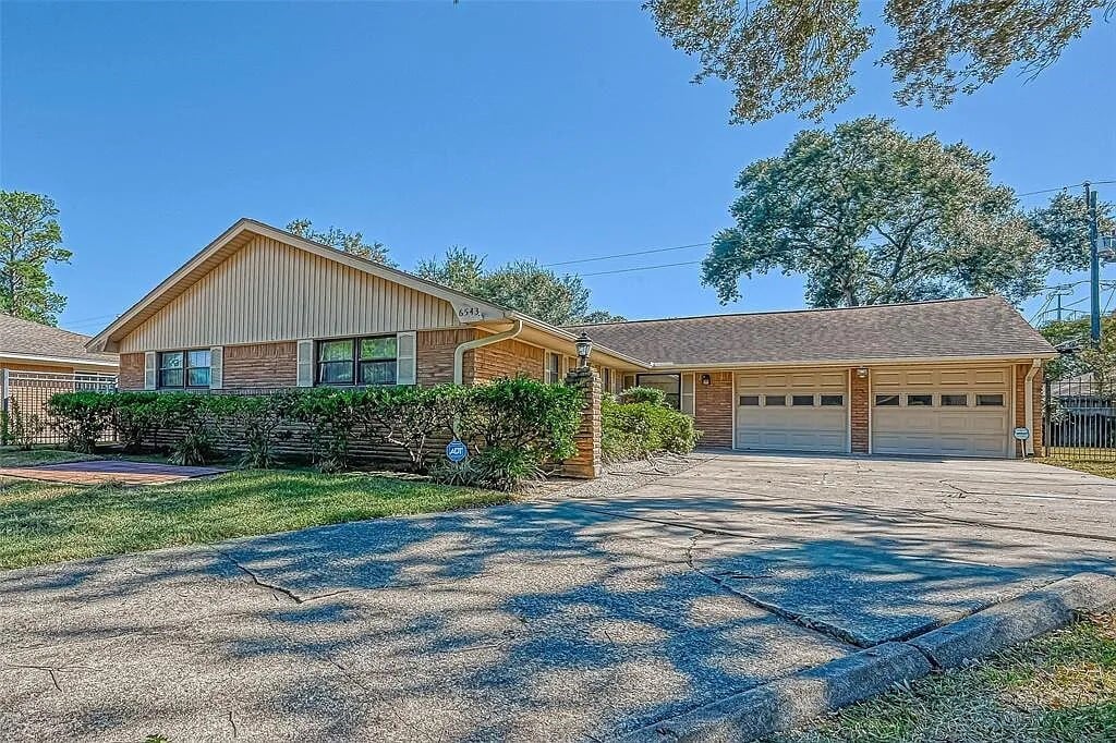 Primary Photo - 6543 Kury Ln