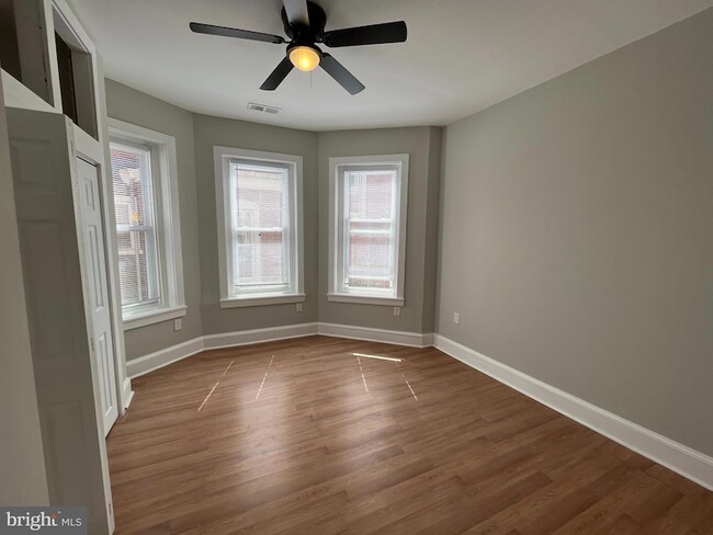 Photo - 853 Wynnewood Rd Townhome