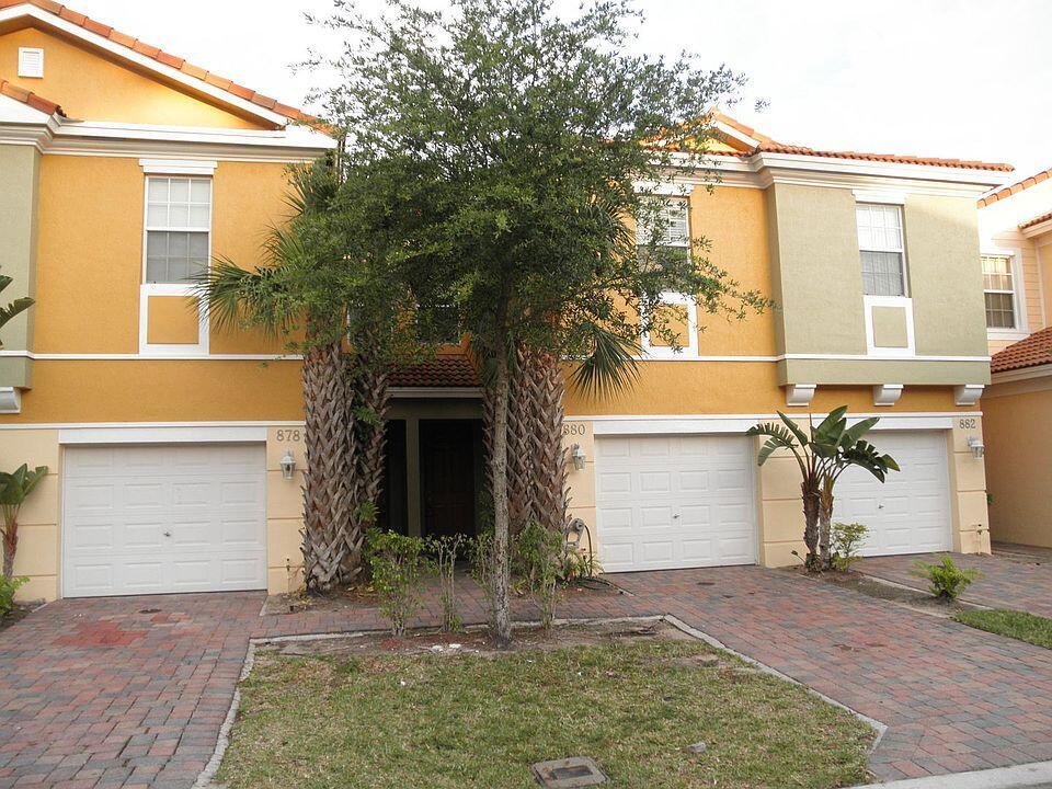 880 Pipers Cay Dr, West Palm Beach, FL 33415 Townhome Rentals in West