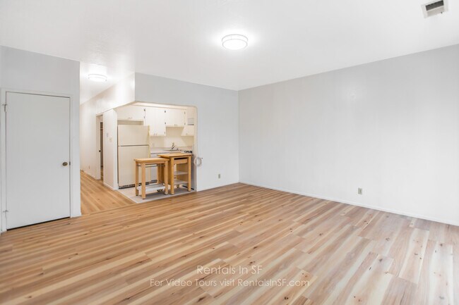 Foto del edificio - 1725 Sutter St