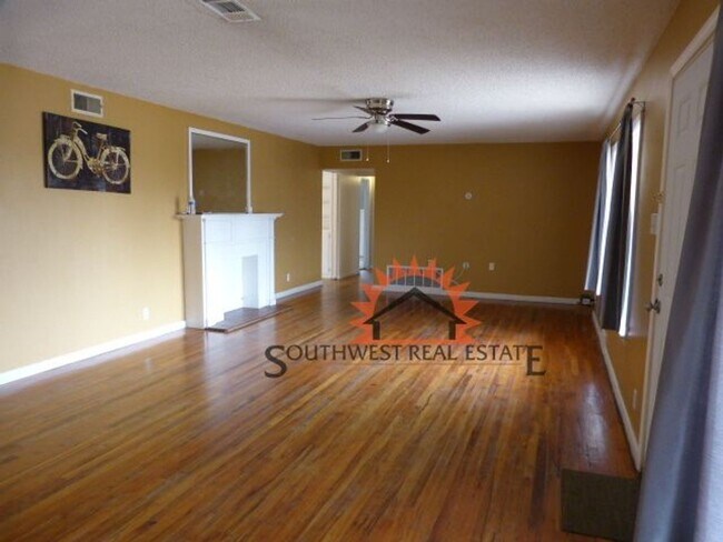 Foto del edificio - Charming 3 bedroom home.
