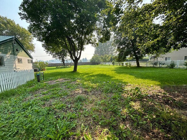 Foto del edificio - 234 Werth Ln