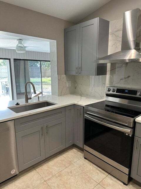 Building Photo - 1925 Shower Tree Way