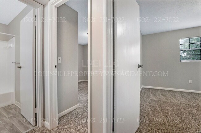 Foto del edificio - 3105 Fordhaven Rd