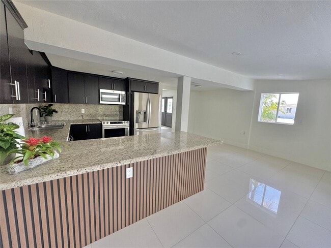 Foto del edificio - 5101 SW 112th Pl