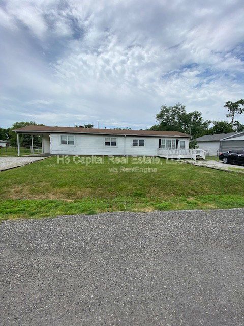 Photo - 143 Kinder Ln