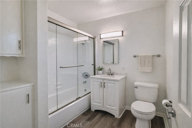 Foto del edificio - 1835 W Crestwood Ln