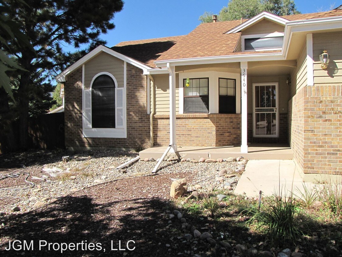 3640 Hickory Hill Dr, Colorado Springs, CO 80906 House Rental in
