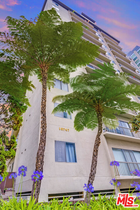 Primary Photo - 10747 Wilshire Blvd