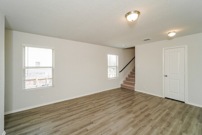 Foto del edificio - 5322 Freshwater Way