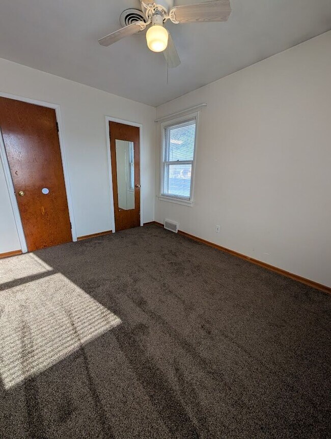 Building Photo - NAB