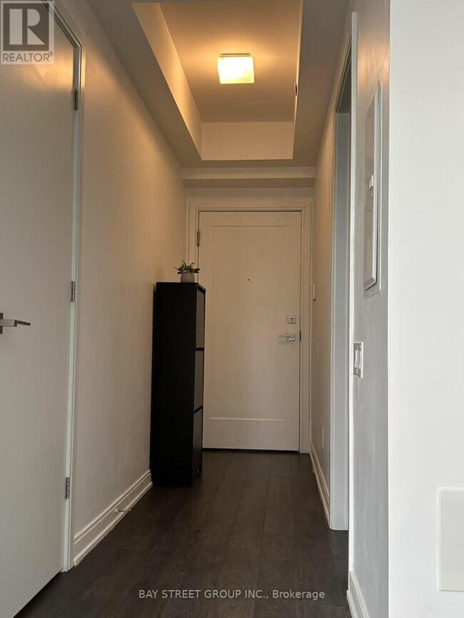 Photo du bâtiment - 50A-1550 Charles St E