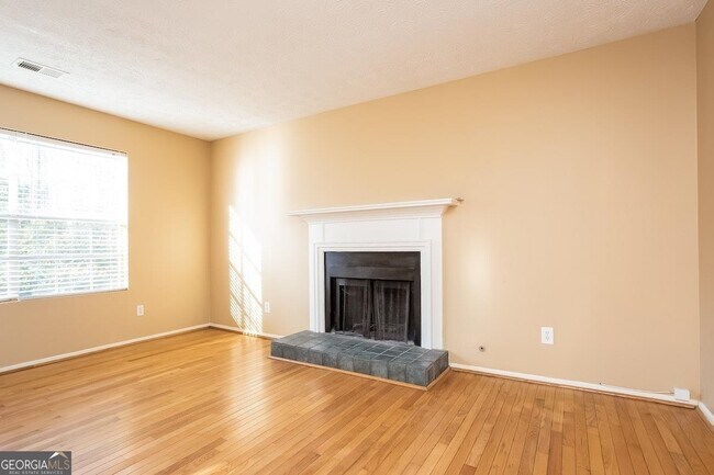 Foto del edificio - 2933 Carrie Farm Rd